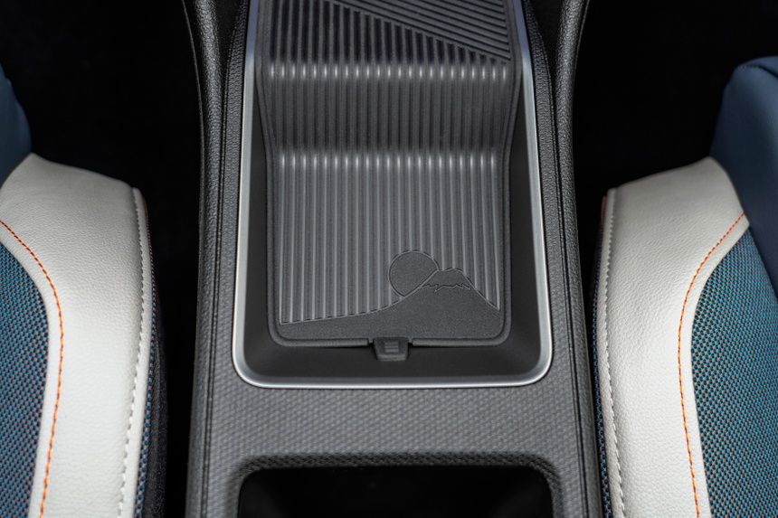nissan,  micra,  nissan micra,  xe dien,  ev,  renault,  renault 5 e-tech,  hatchback,  hang b anh 18
