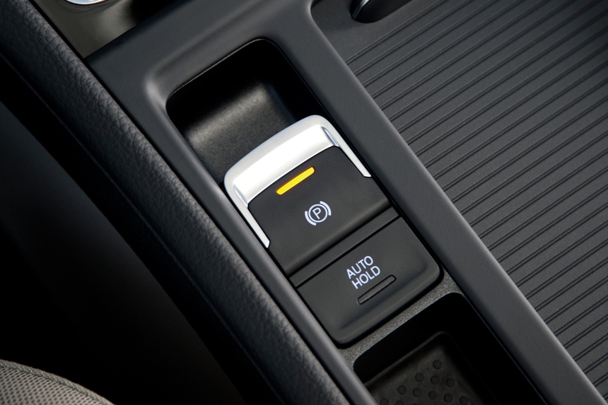 phanh,  phanh tay dien tu,  phanh tay co,  phanh tay,  oto anh 3