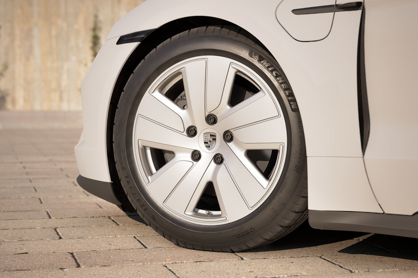 lop xe dien,  ev,  xe dien,  lop anh 3