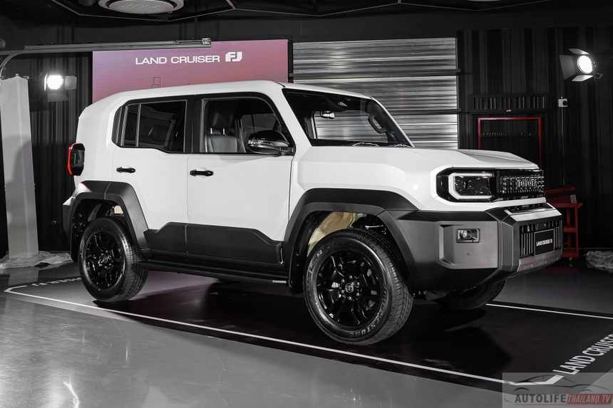 Toyota Land Cruiser FJ hút khách tại Thái Lan, rộng cửa về Việt Nam