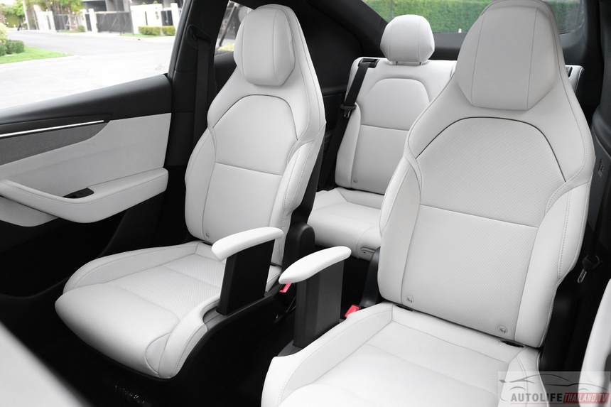 tesla,  tesla model y,  tesla model y l,  model y,  model y l,  thai lan,  xe dien,  ev,  trung quoc,  bims anh 11