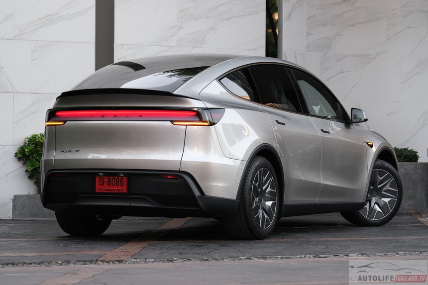 tesla,  tesla model y,  tesla model y l,  model y,  model y l,  thai lan,  xe dien,  ev,  trung quoc,  bims anh 2