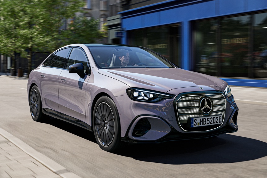 Mercedes-Benz,  C 400 4MATIC electric,  C-Class electric,  Mercedes-Benz,  EV,  xe dien,  sedan,  bmw,  bmw i3,  electric anh 14