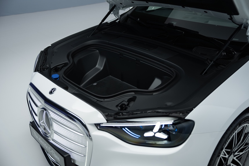 Mercedes-Benz,  C 400 4MATIC electric,  C-Class electric,  Mercedes-Benz,  EV,  xe dien,  sedan,  bmw,  bmw i3,  electric anh 12