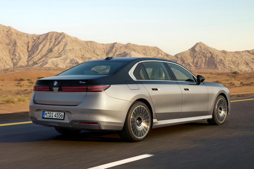 bmw,  7 series,  bmw 7 series,  mercedes,  mercedes-benz,  s-class,  sedan,  cao cap,  hang sang,  facelift,  lci anh 17