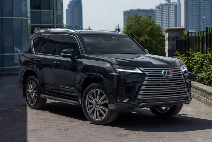 Lexus LX 700h sở hữu khoang VIP cùng loạt trang bị an ninh đặc biệt