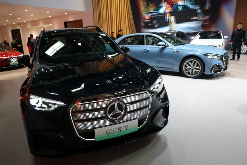 Mercedes-Benz báo doanh số giảm 6%, áp lực gia tăng trên thị trường toàn cầu