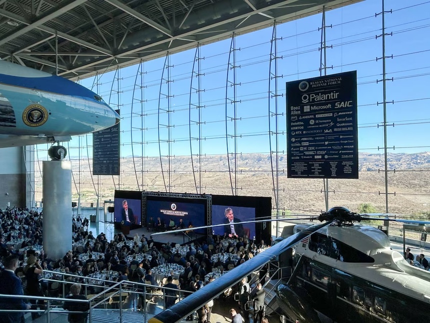 Ông Trump và Elon Musk có thể tái định hình công nghiệp quốc phòng Mỹ