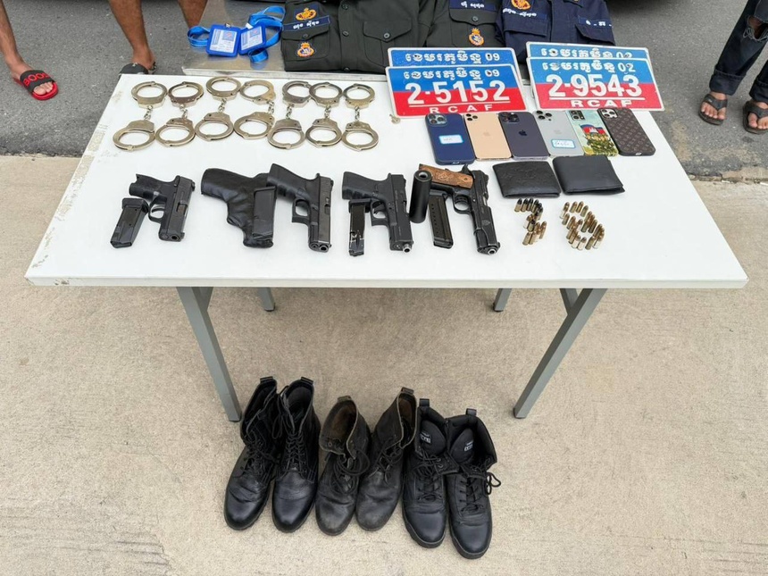 Campuchia bắt băng nhóm bắt cóc, thu hàng loạt súng đạn
