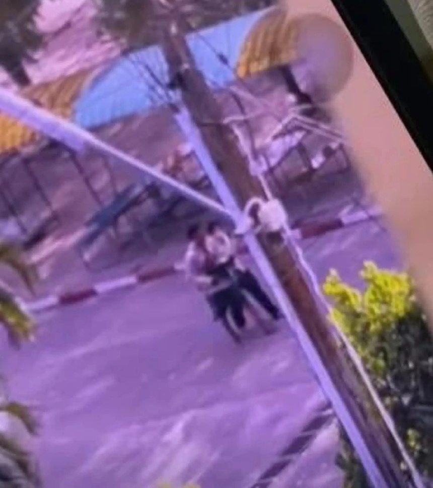 Xông vào trường học nổ súng, bắt giữ hàng loạt con tin ở Thái Lan