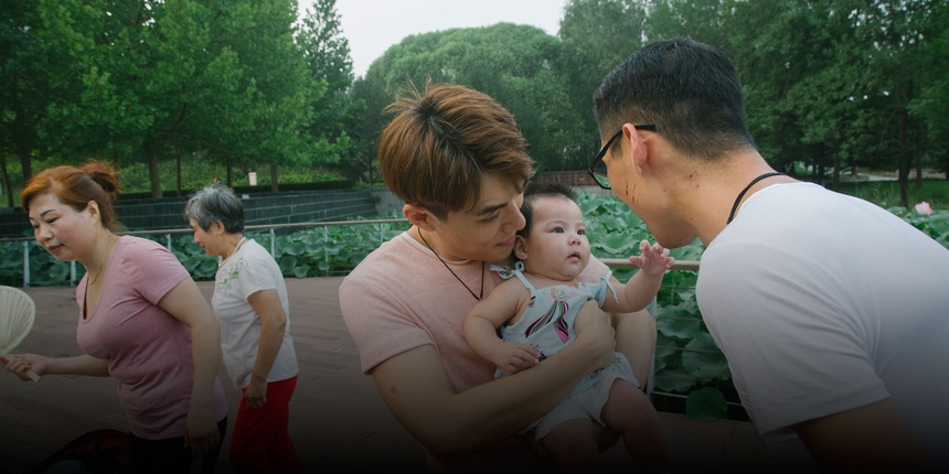 lgbt co con nho mang thai ho anh 3