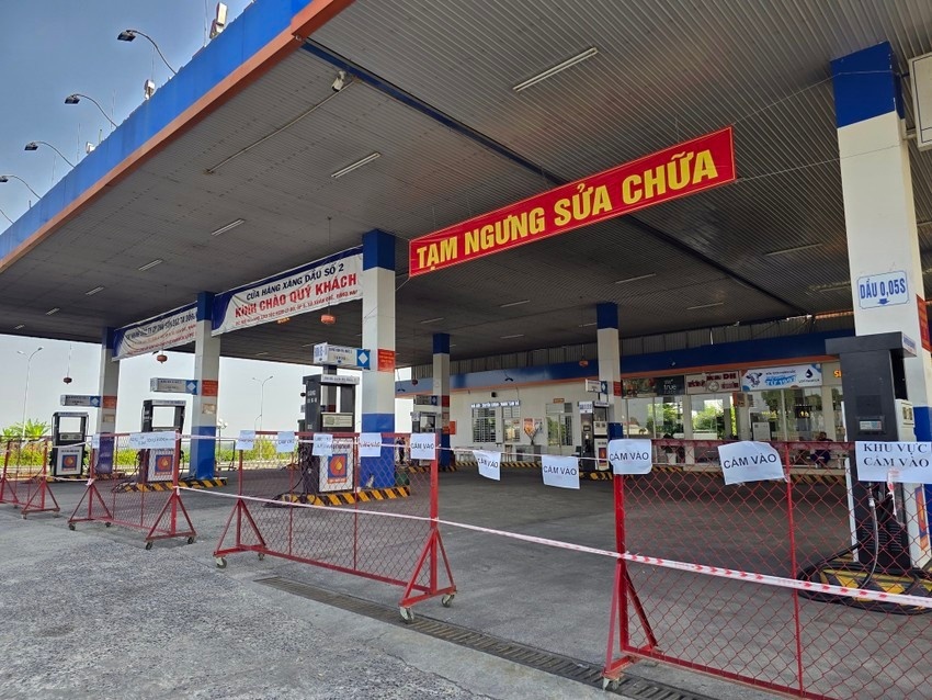 Cây xăng trên cao tốc đóng cửa: Đồng Nai gọi, Bộ Công Thương nói gì?