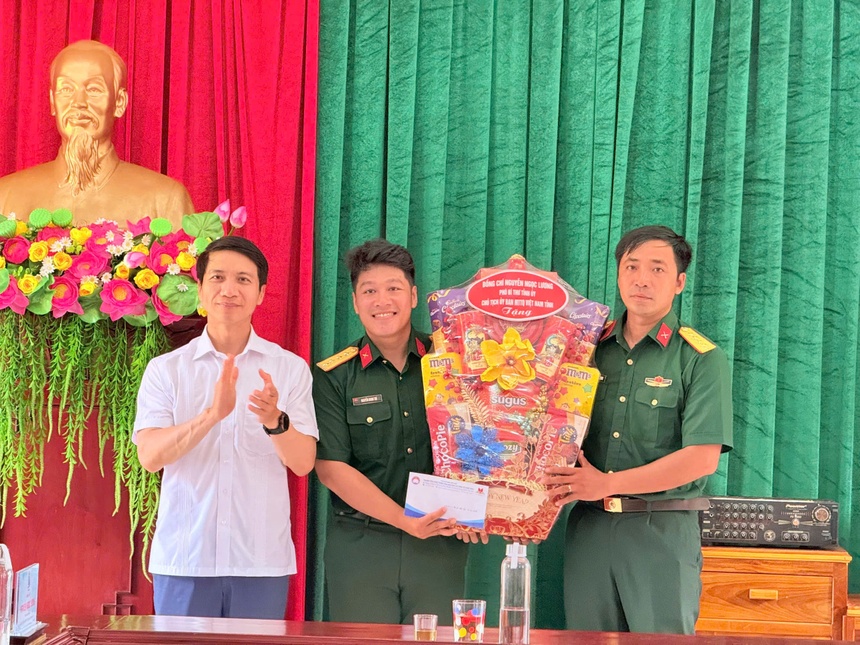 Hoi Xuat ban anh 3