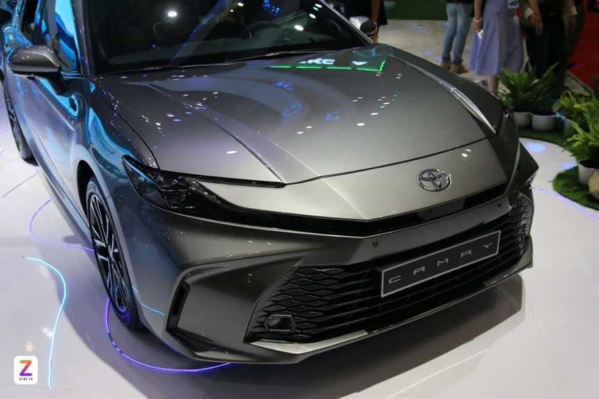 Xe hybrid giam gia anh 1