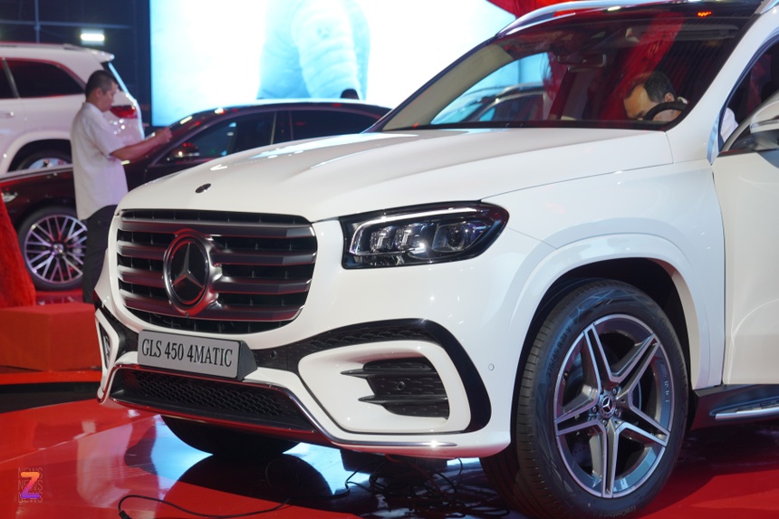 Mercedes-Benz GLS 450 4MATIC anh 13