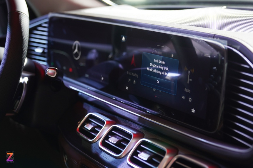 Mercedes-Benz GLS 450 4MATIC anh 9