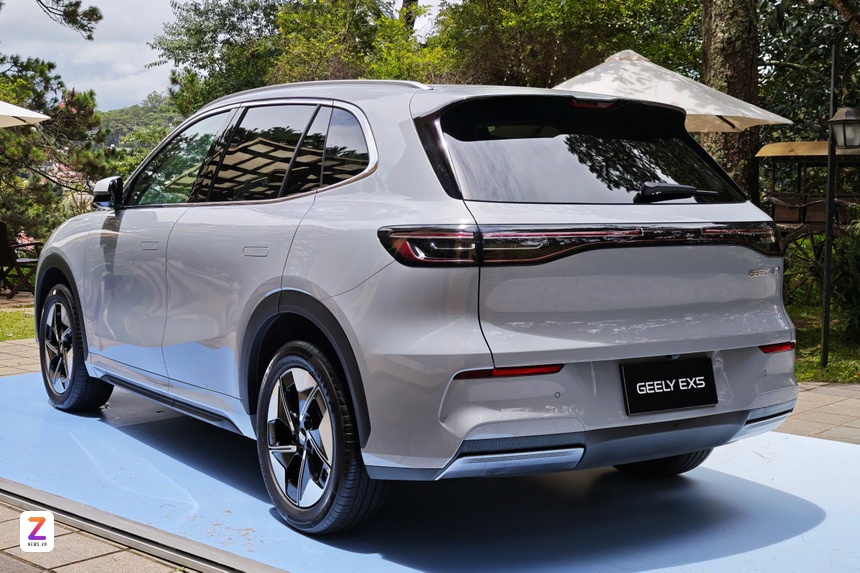 Geely EX5 anh 13