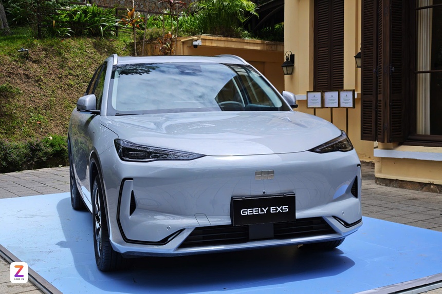 Geely EX5 anh 3