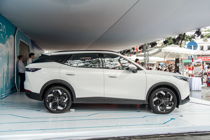 Omoda C7 anh 2