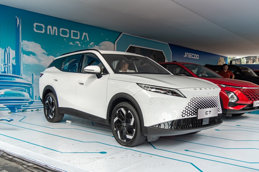 SUV cỡ C của Trung Quốc - Omoda C7 tầm giá một tỷ đồng sắp ra mắt được trang bị những gì?