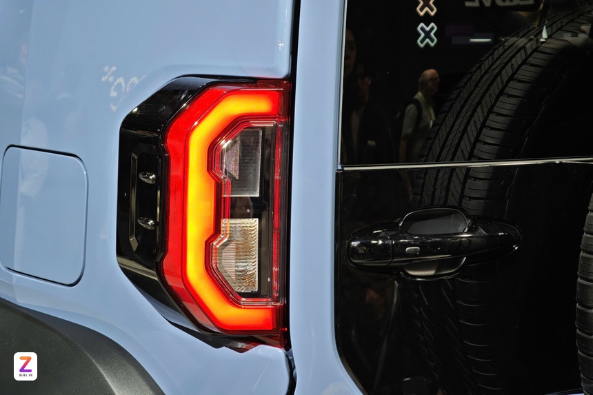 Toyota Land Cruiser FJ anh 5