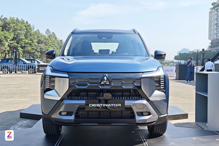 xe,  SUV 7 cho anh 1