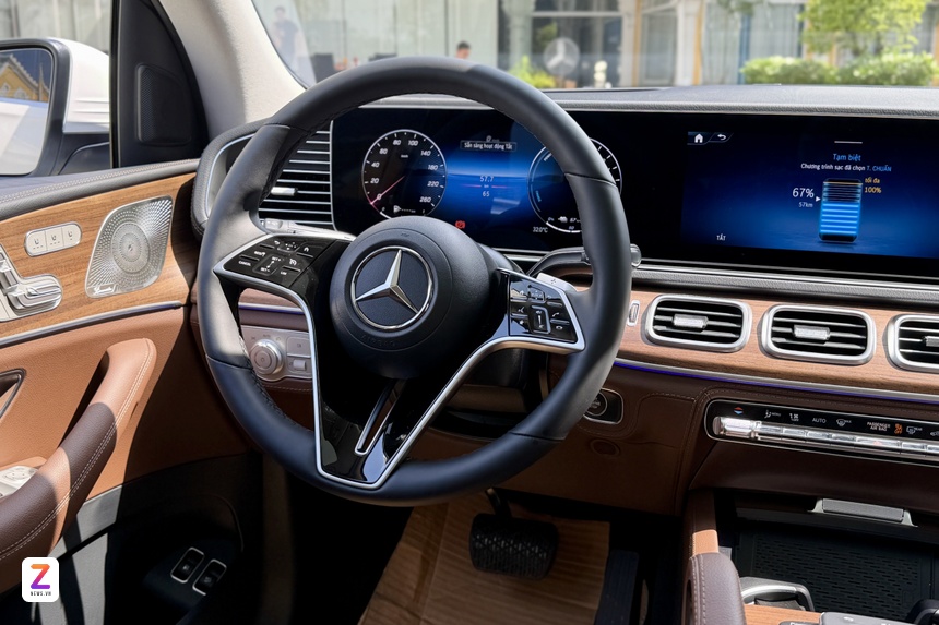 GLE,  Mercedes anh 9