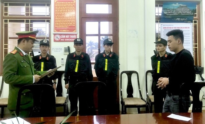 Mua ban cac thieu nu anh 1