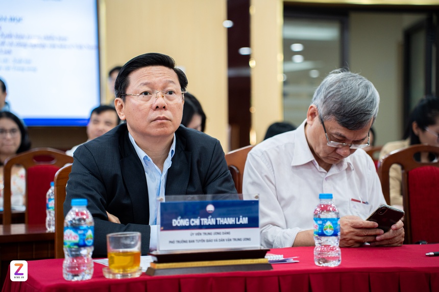 Hoi thao khoa hoc, Chi thi 04-CT/TW, Xuat ban Viet Nam, AJC anh 1