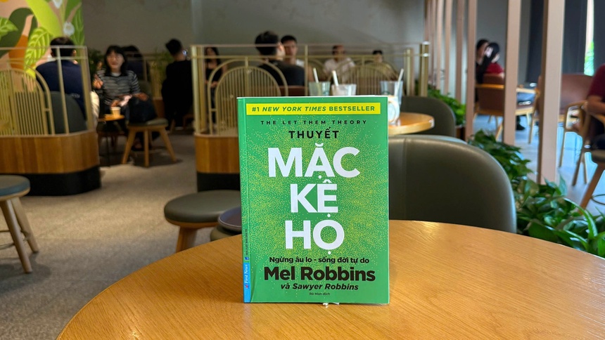 Mac ke ho anh 1