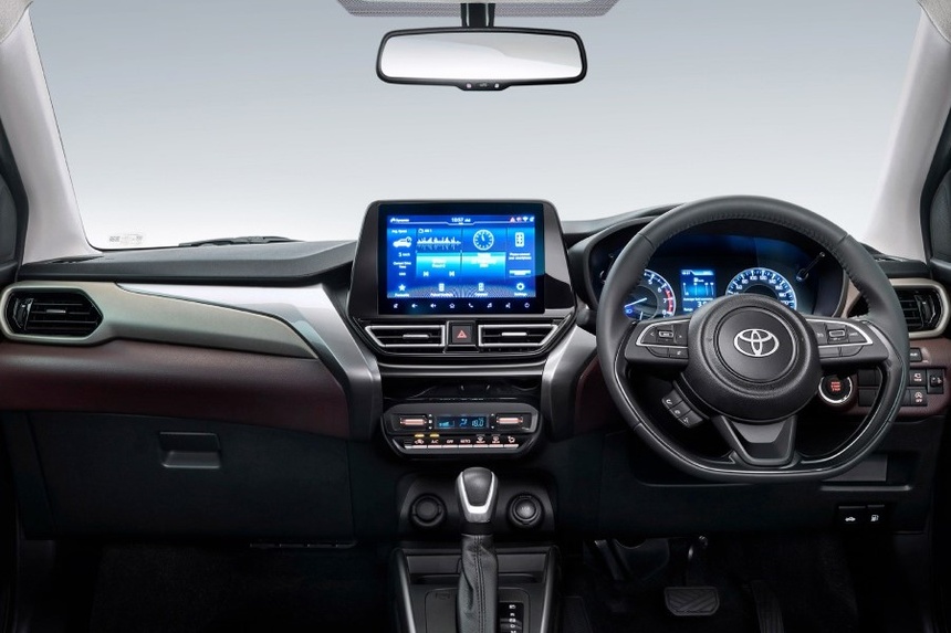 Toyota ra mắt SUV hạng A mới - 2 tùy chọn động cơ, có camera 360 độ