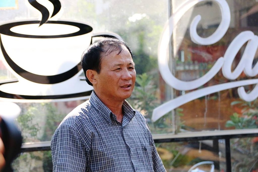 Vu chu quan ca phe bi khoi to anh 2