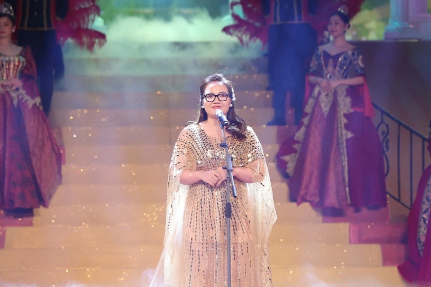 Duoc pham Hoang Huong anh 2