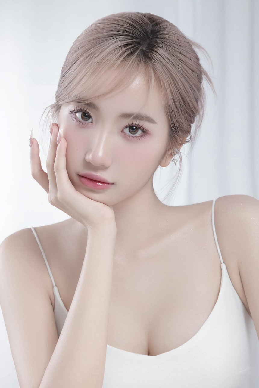 Khanh Huyen 2K4 anh 13