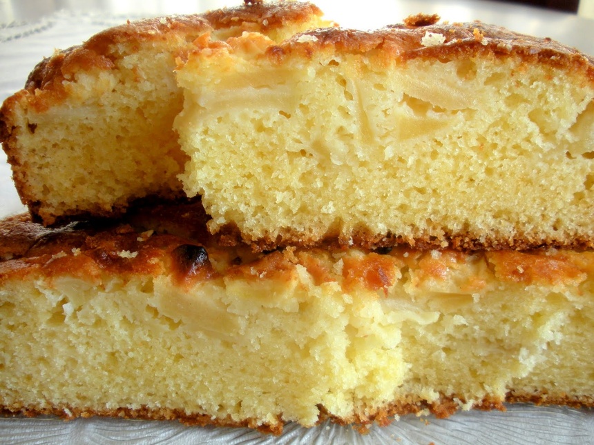 Bánh Bizcocho Criolla (Cộng hòa Dominica): Bizcocho Criolla giống như bánh bông lan hương vani kết hợp với kem dừa thơm ngon. Ảnh: Aquisecocina.