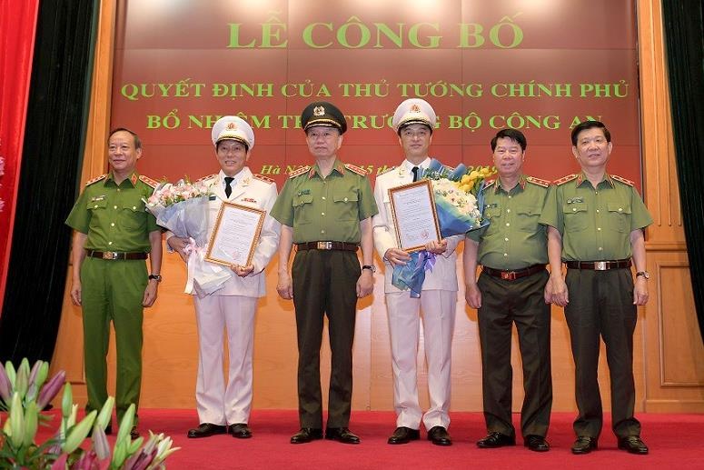 Bo nhiem 2 thu truong Cong an anh 1
