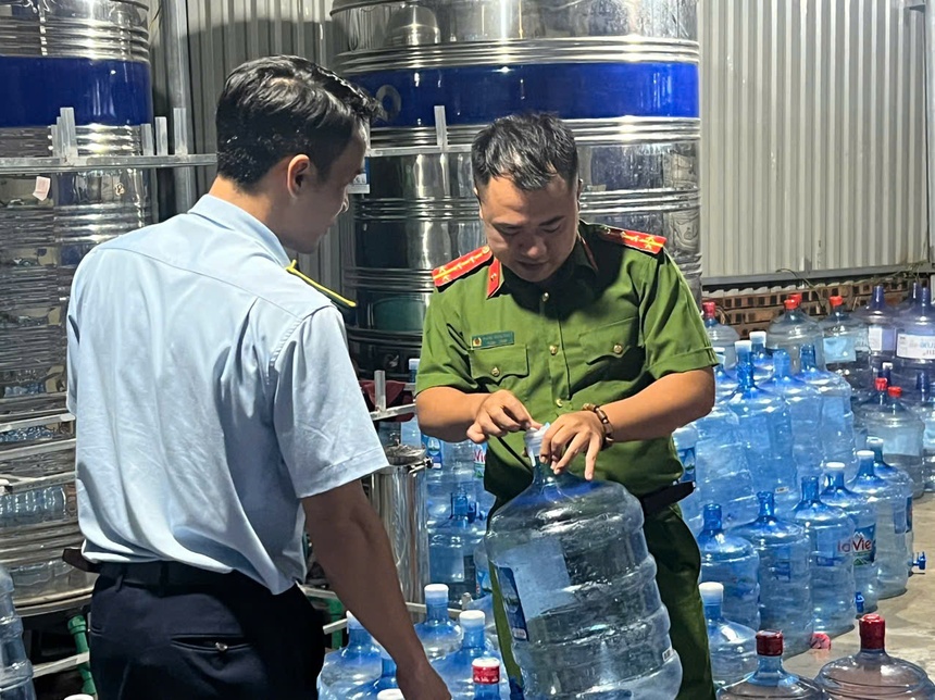 Hàng giả nước Lavie ảnh 1 Hang gia nuoc Lavie anh 1