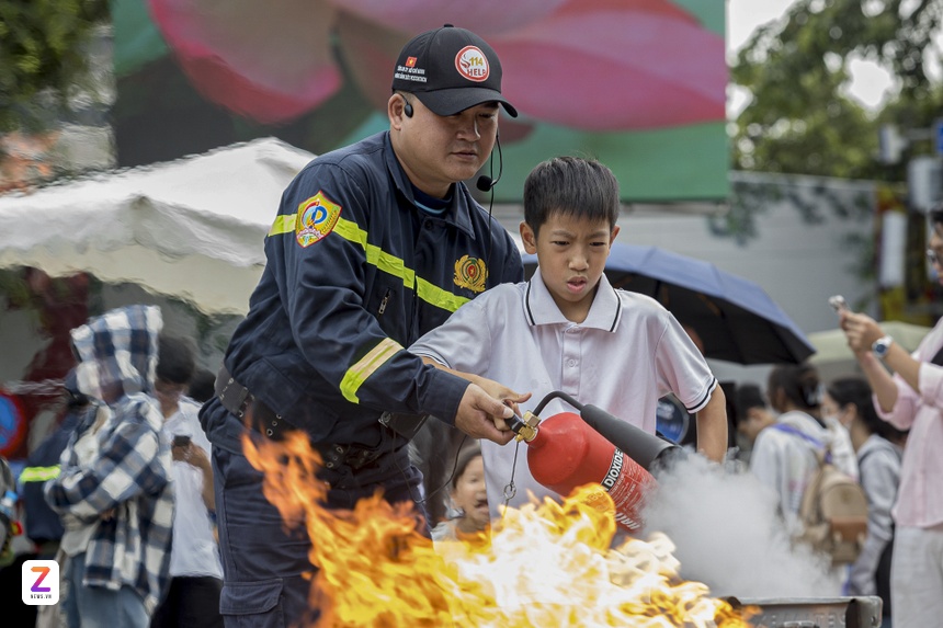 dai hoi dang bo anh 4