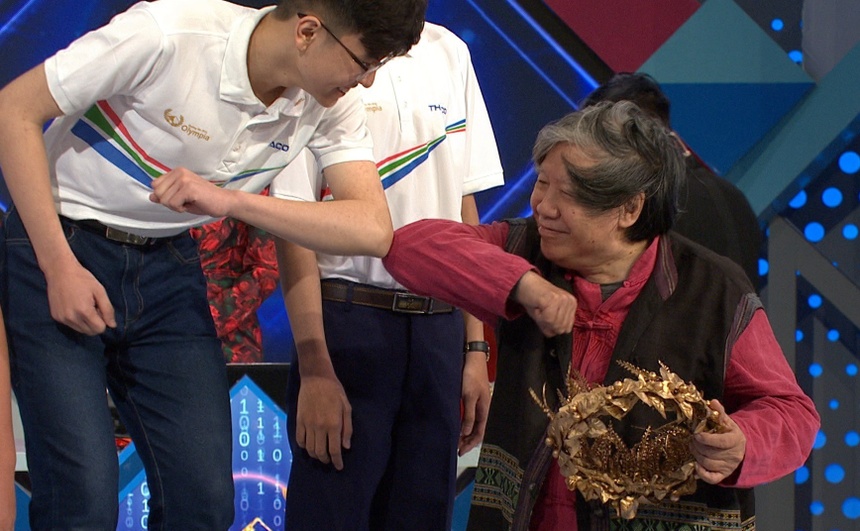 thi sinh vao chung ket Olympia anh 4