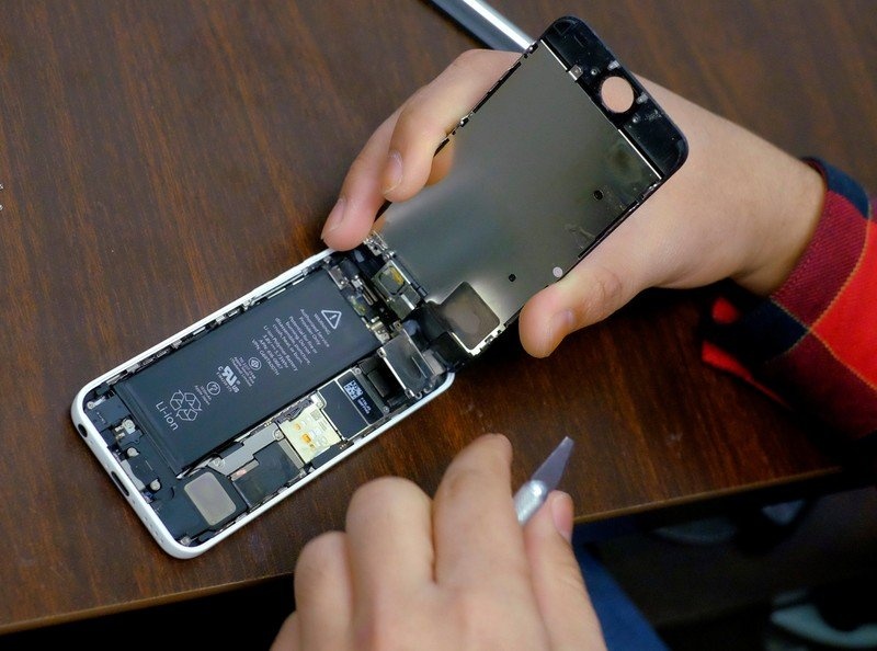 Kiem tra va tranh iPhone bi lam cham anh 1