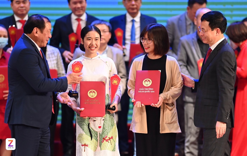 Giai Sach Quoc gia anh 3