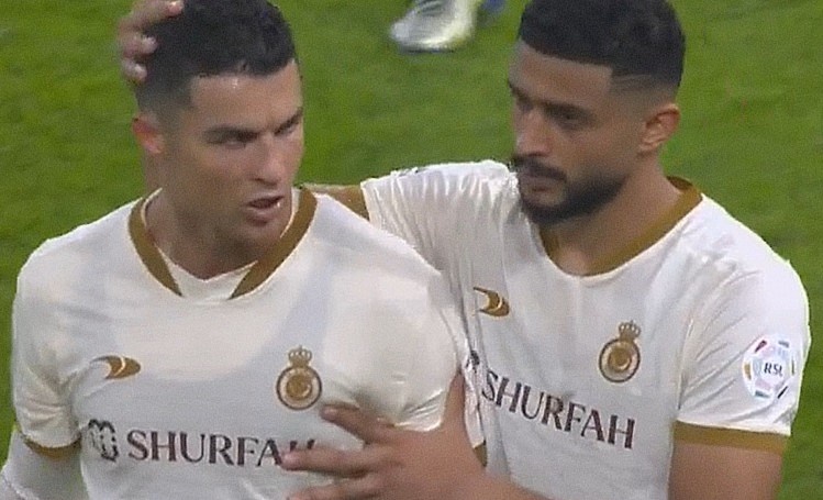 Ronaldo tit ngoi anh 1