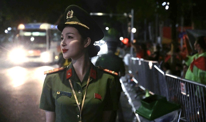 thuong uy anh 8