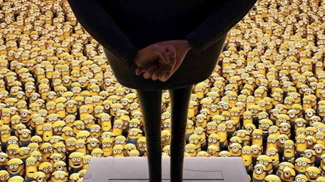 tim bot bien giua bay Minion tinh nghich anh 1