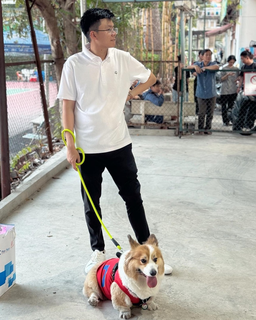 thieu gia phan hoang anh 6