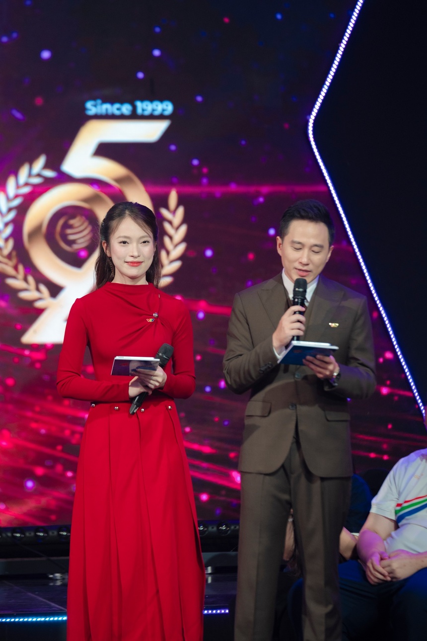 MC đường lên đỉnh Olympia ảnh 3 MC duong len dinh Olympia anh 3