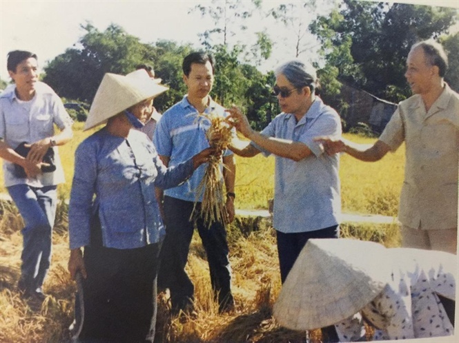 Ky niem ve Do Muoi cua ong Le Huy Ngo anh 2