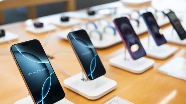 Vi sao iPhone dat anh 2