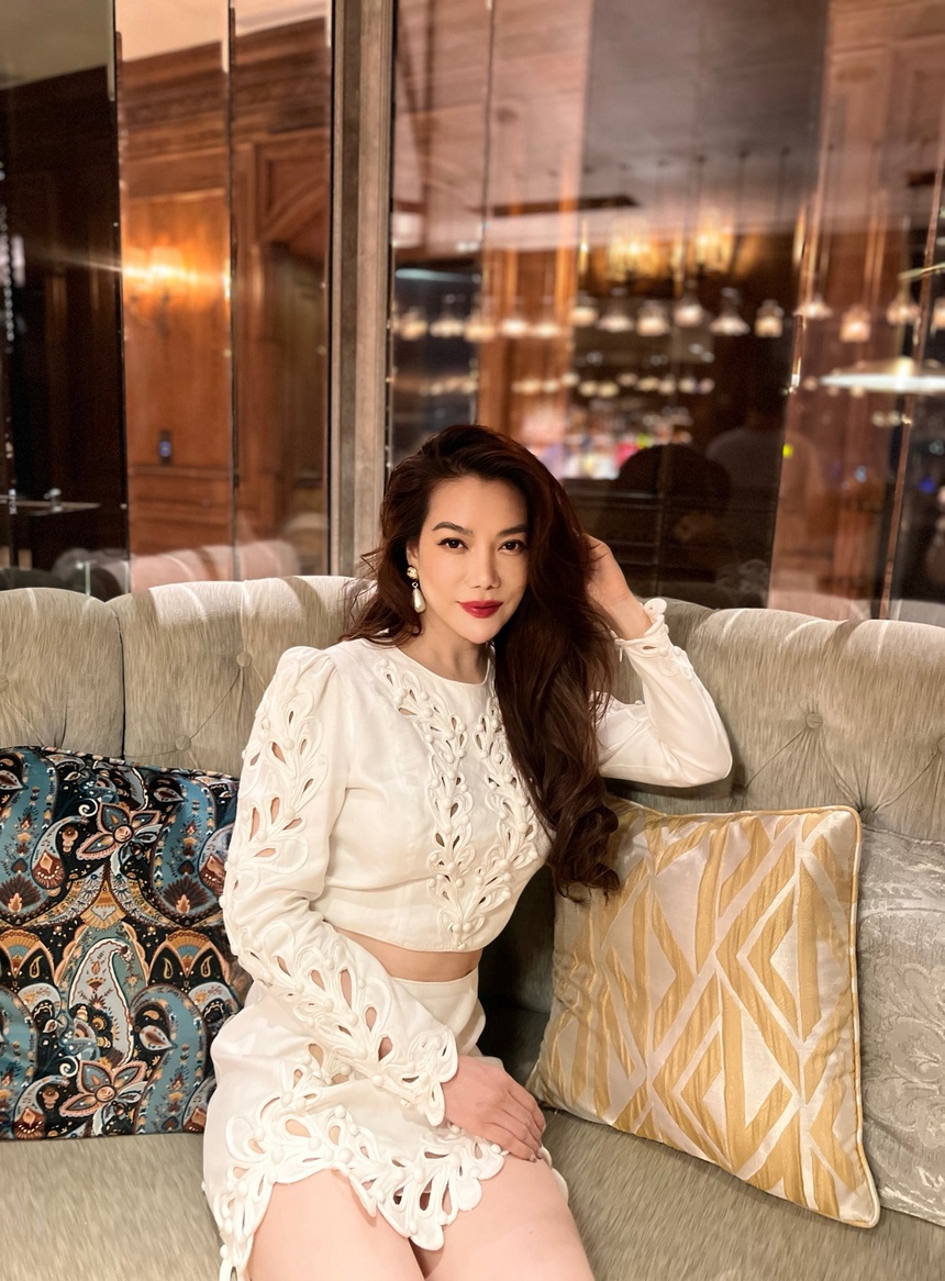 Truong Ngoc Anh anh 7