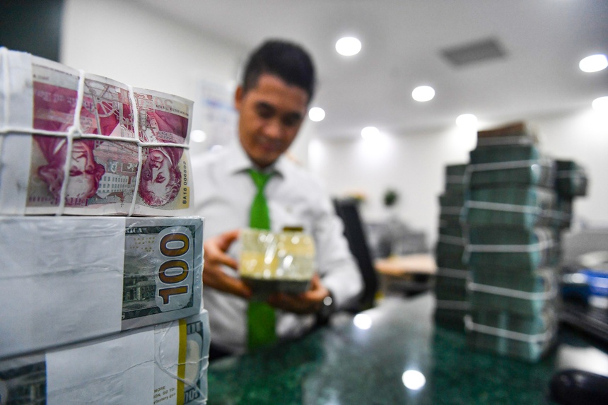 UOB: Lãi suất Việt Nam sẽ ổn định cả năm 2024